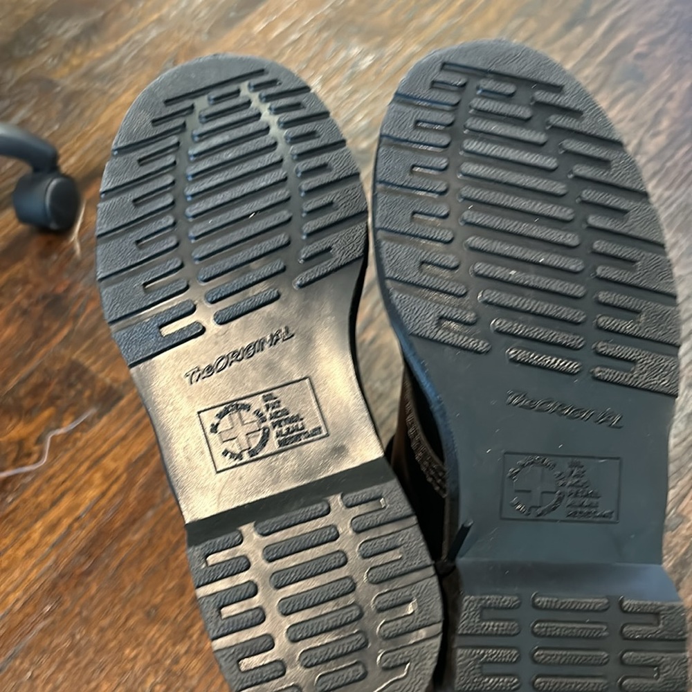 Doc Marten 1460 Mono 7 Boot - Picture 3 of 4